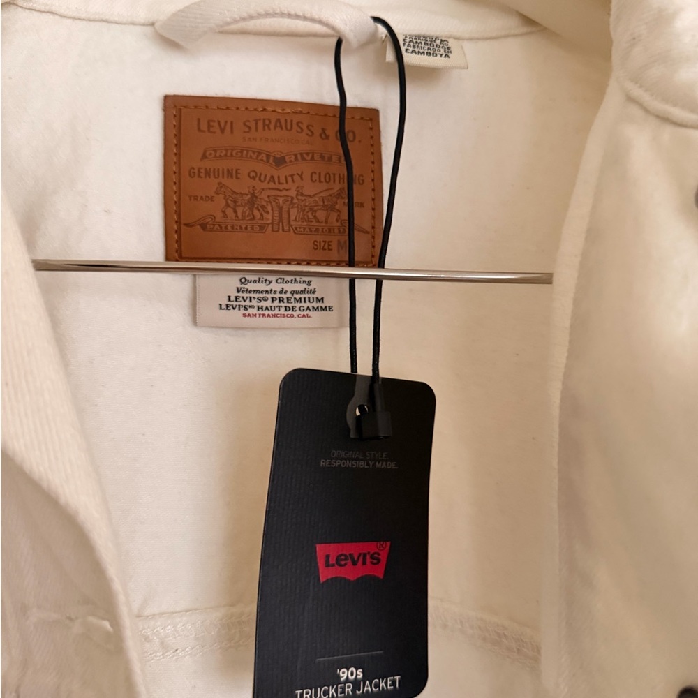 Levi's White 90’s Denim Jacket - Picture 4 of 5